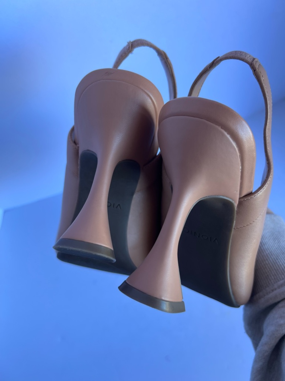 Vionic ádalena Brown Slingback Pointed-Toe Sculpted-Heel Pumps - Picture 3 of 8
